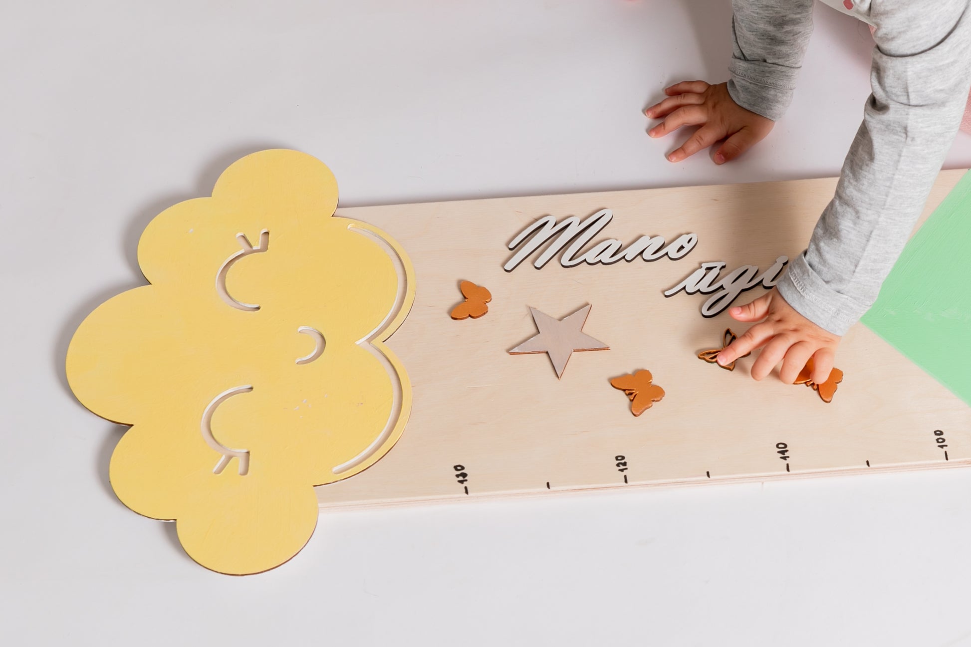 Mint Growth Chart for Kids – Cloud & Raindrop Design | Writable Baby Height Chart | Keepsake Gift | Frameora